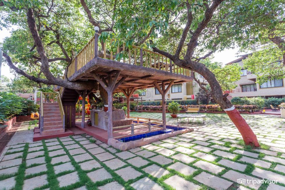 Beautiful Place Near Old Band Road Mahābaleshwar Kültér fotó